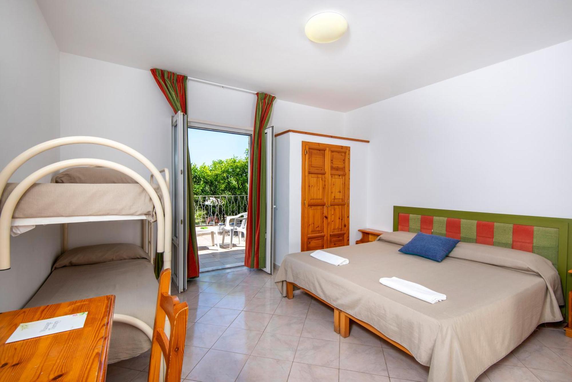 Hotel Bel Tramonto Casamicciola Terme ภายนอก รูปภาพ
